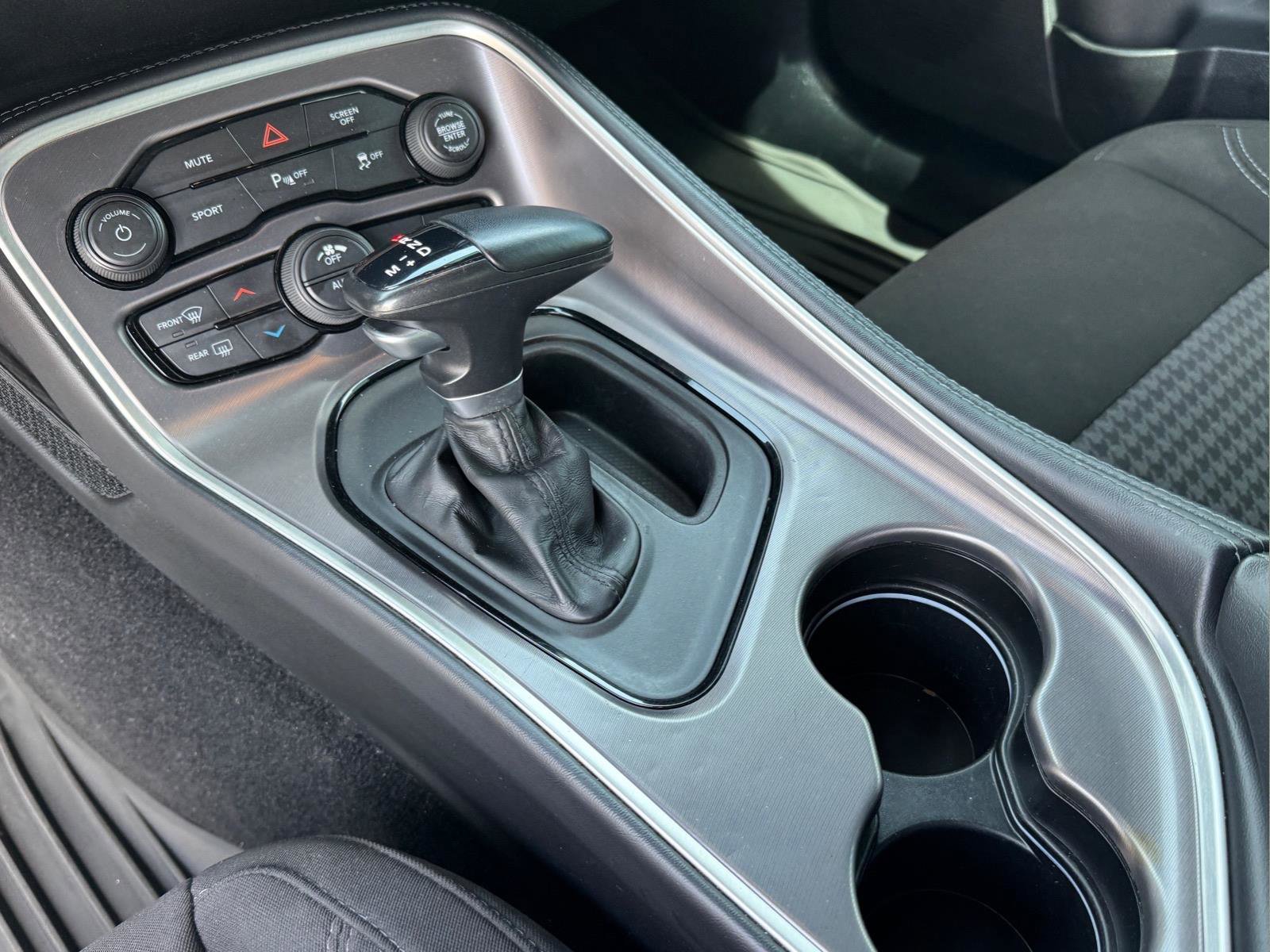 Used 2021 Dodge Challenger SXT w/ Driver Convenience Group image 19