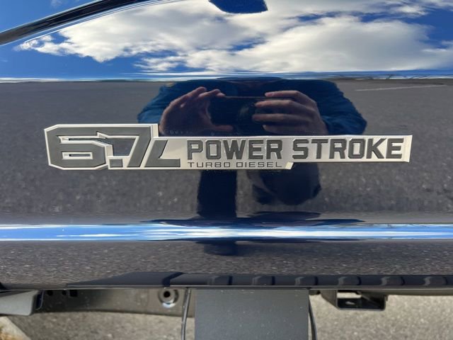 Used 2025 Ford F350 Lariat w/ Black Appearance Package image 43