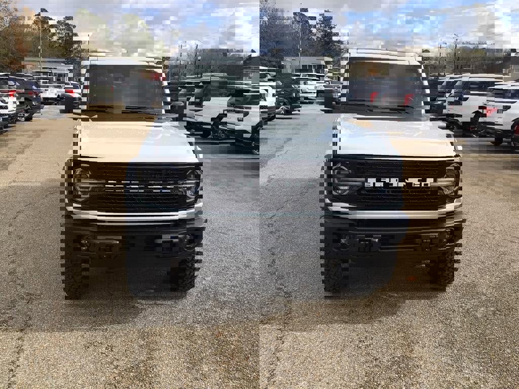 New 2025 Ford Bronco Badlands image 7