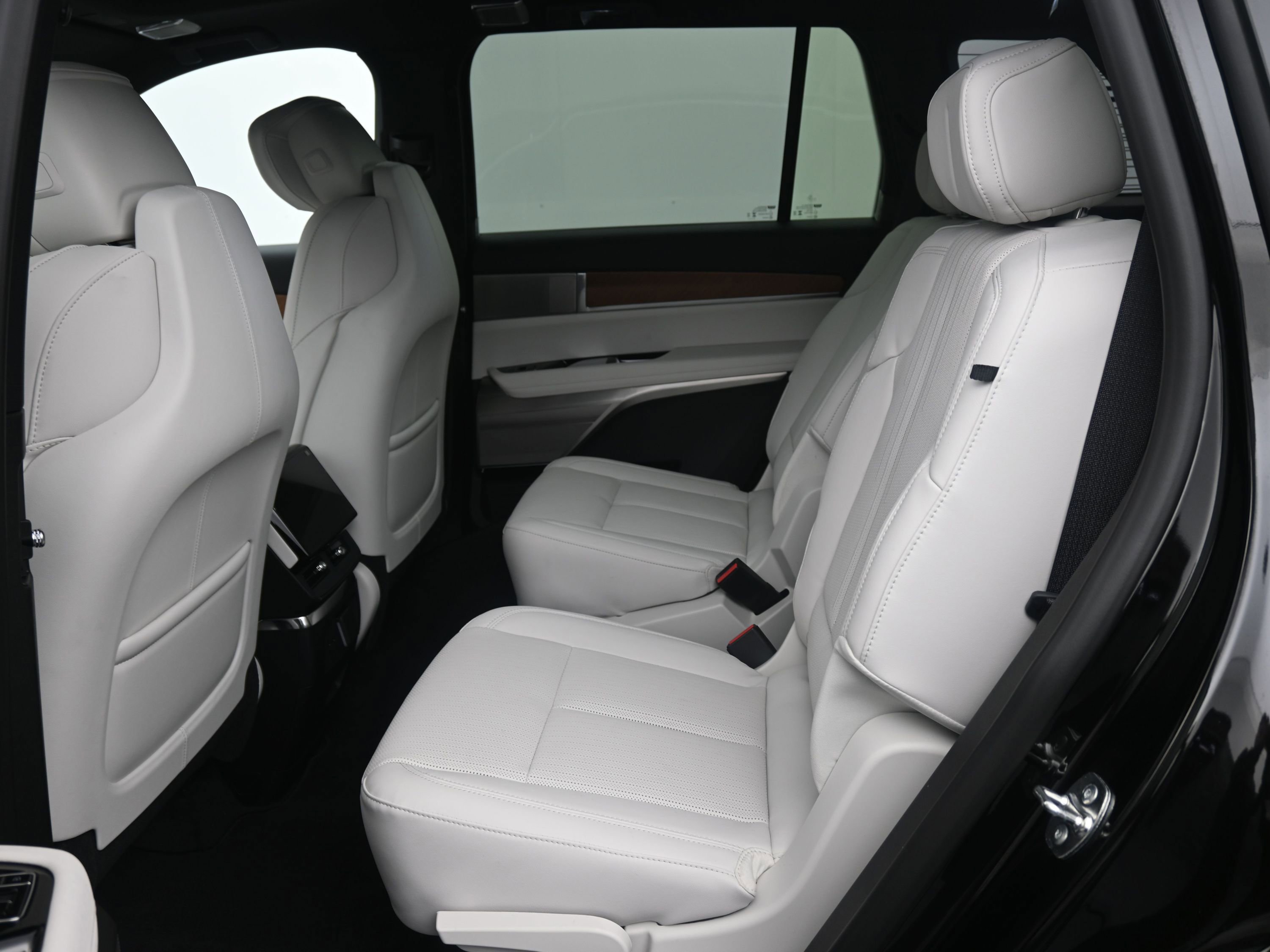 New 2026 Cadillac Vistiq Luxury image 9