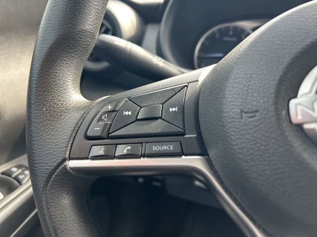 Used 2022 Nissan Kicks S FWD image 20