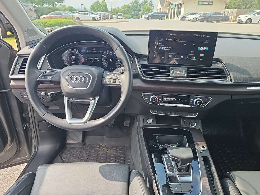 Certified 2023 Audi Q5 2.0T Prestige w/ Prestige Package AWD/4WD image 2