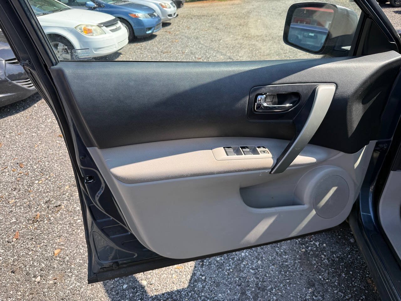 Used 2014 Nissan Rogue S w/ Convenience Package AWD/4WD image 20