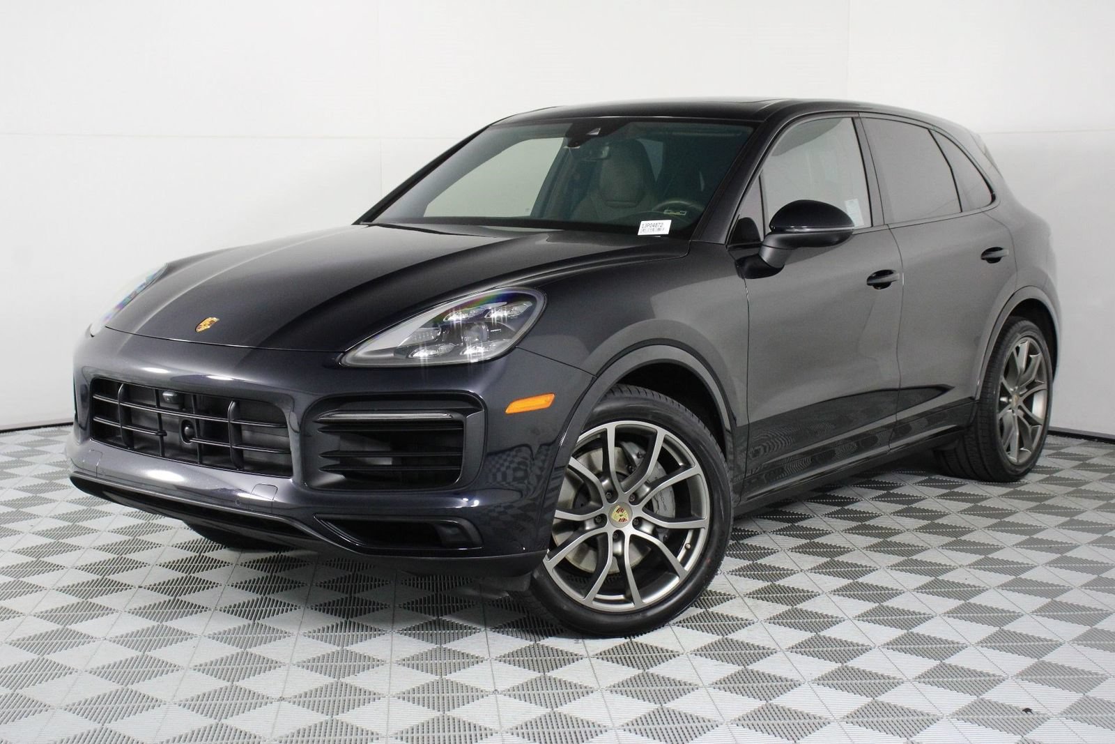 Certified 2023 Porsche Cayenne S AWD/4WD image 35