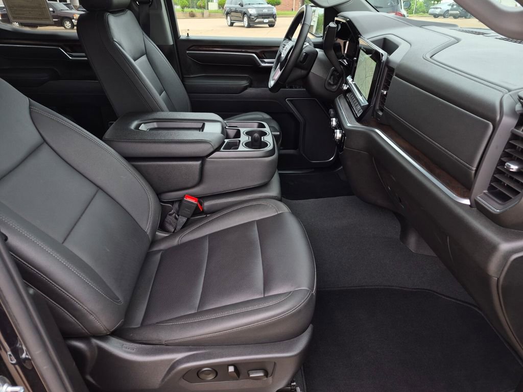 Used 2026 GMC Sierra 1500 SLT AWD/4WD image 35