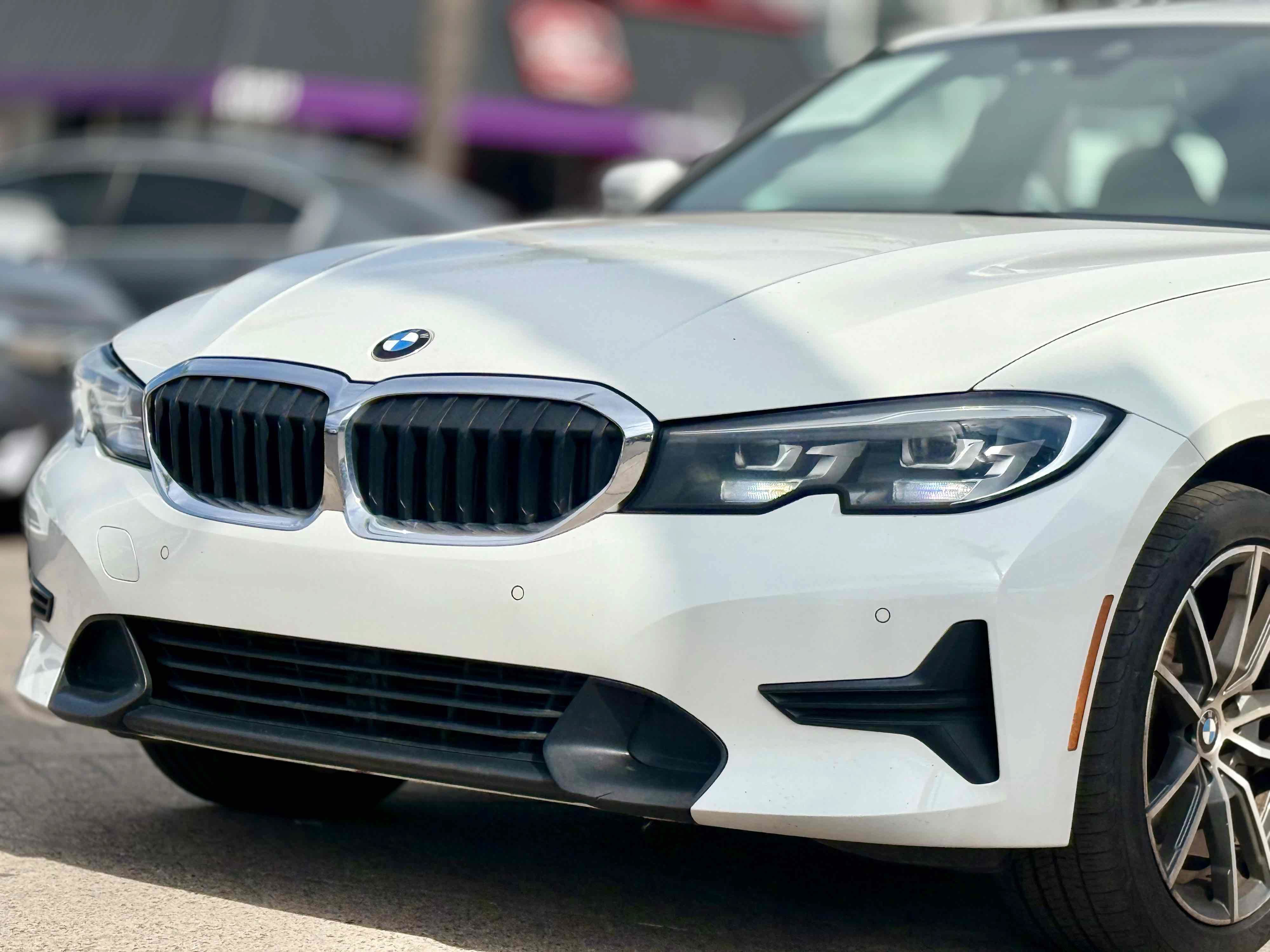 Used 2020 BMW 330i xDrive Sedan w/ Driving Assistance Package AWD/4WD image 9