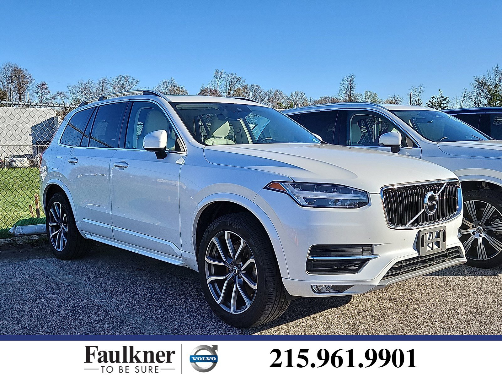 Used 2018 Volvo XC90 T5 Momentum w/ Protection Package image 1