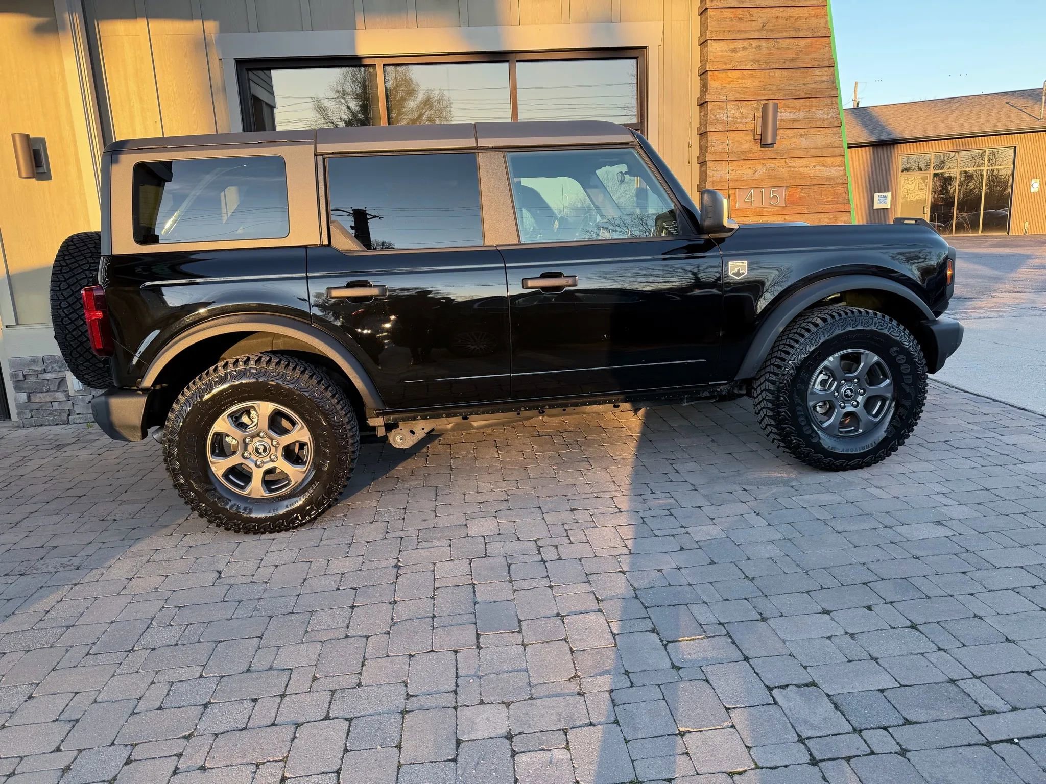 Used 2025 Ford Bronco Big Bend image 95