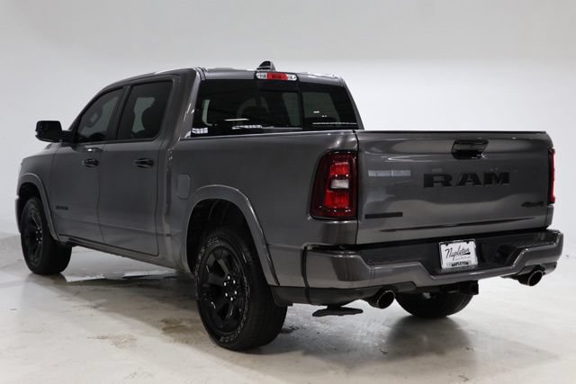 Used 2025 RAM 1500 Big Horn AWD/4WD image 6