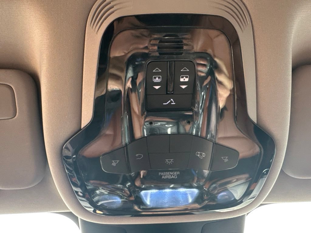 Used 2019 Alfa Romeo Giulia AWD image 48