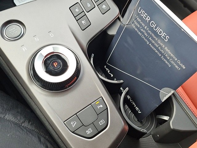 New 2026 Kia Sportage SX Prestige image 17