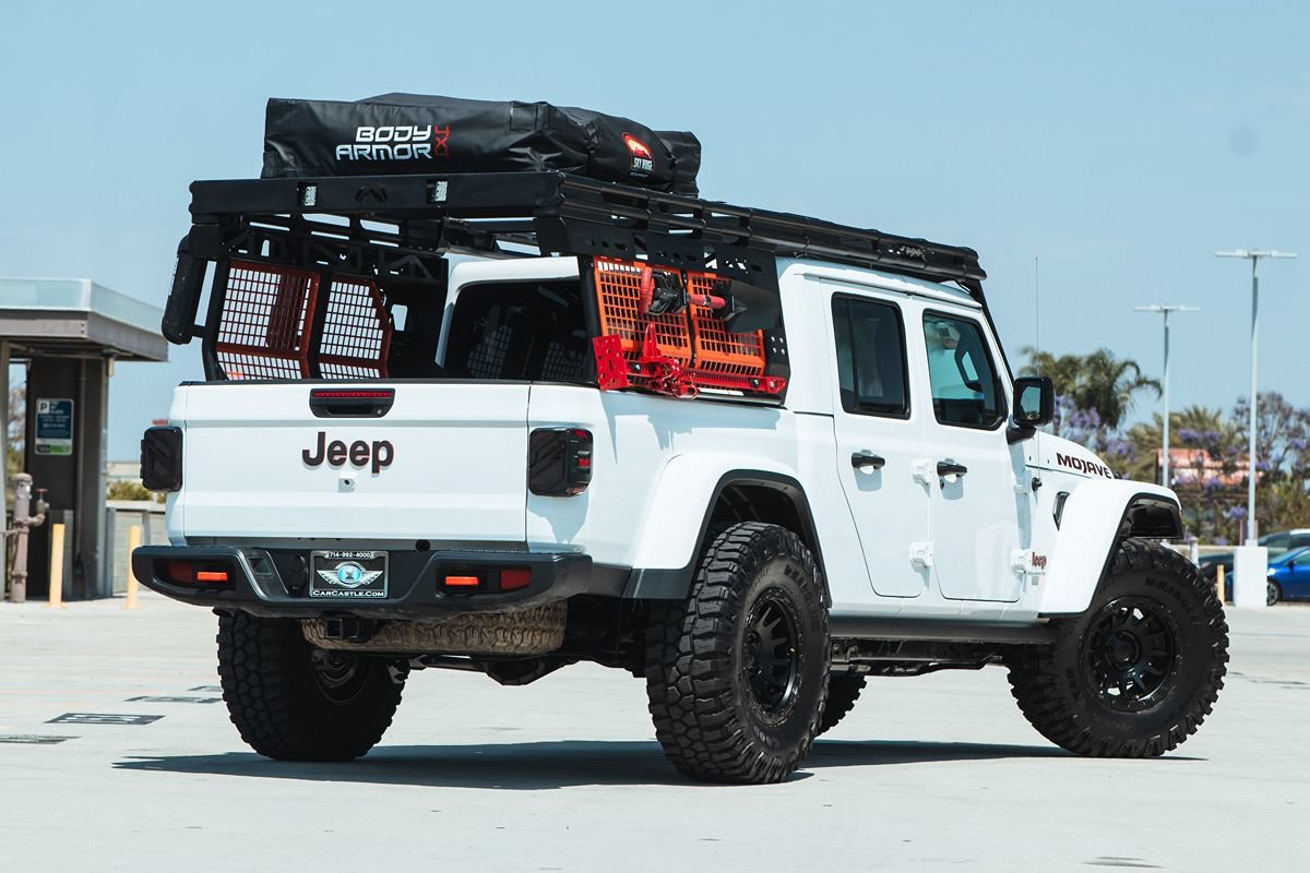 Used 2023 Jeep Gladiator Mojave w/ Cold Weather Group AWD/4WD image 5