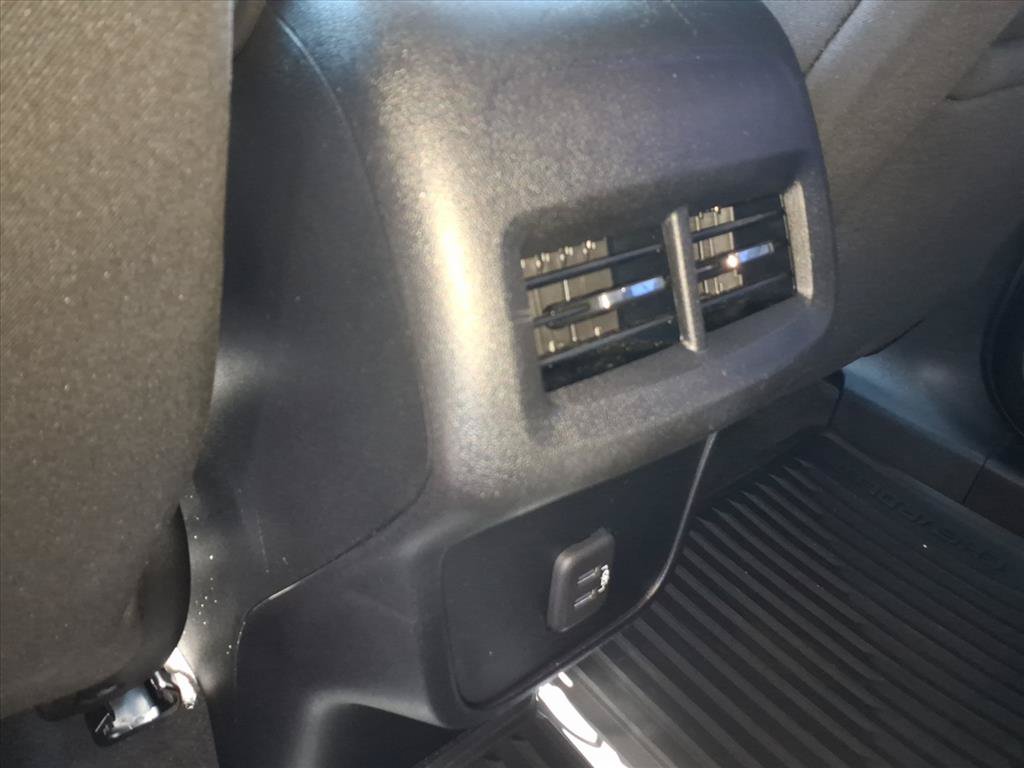 Certified 2019 Chevrolet Equinox LS FWD image 16