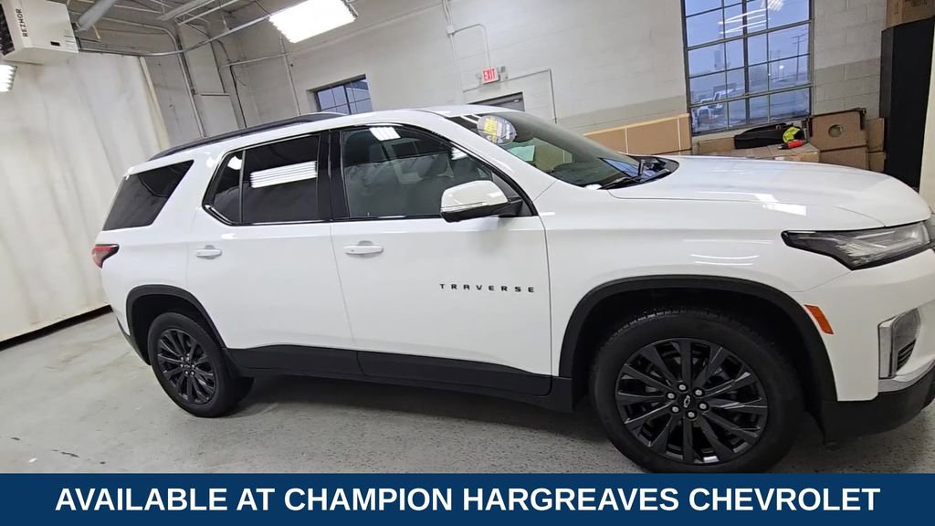 Used 2023 Chevrolet Traverse RS video 2