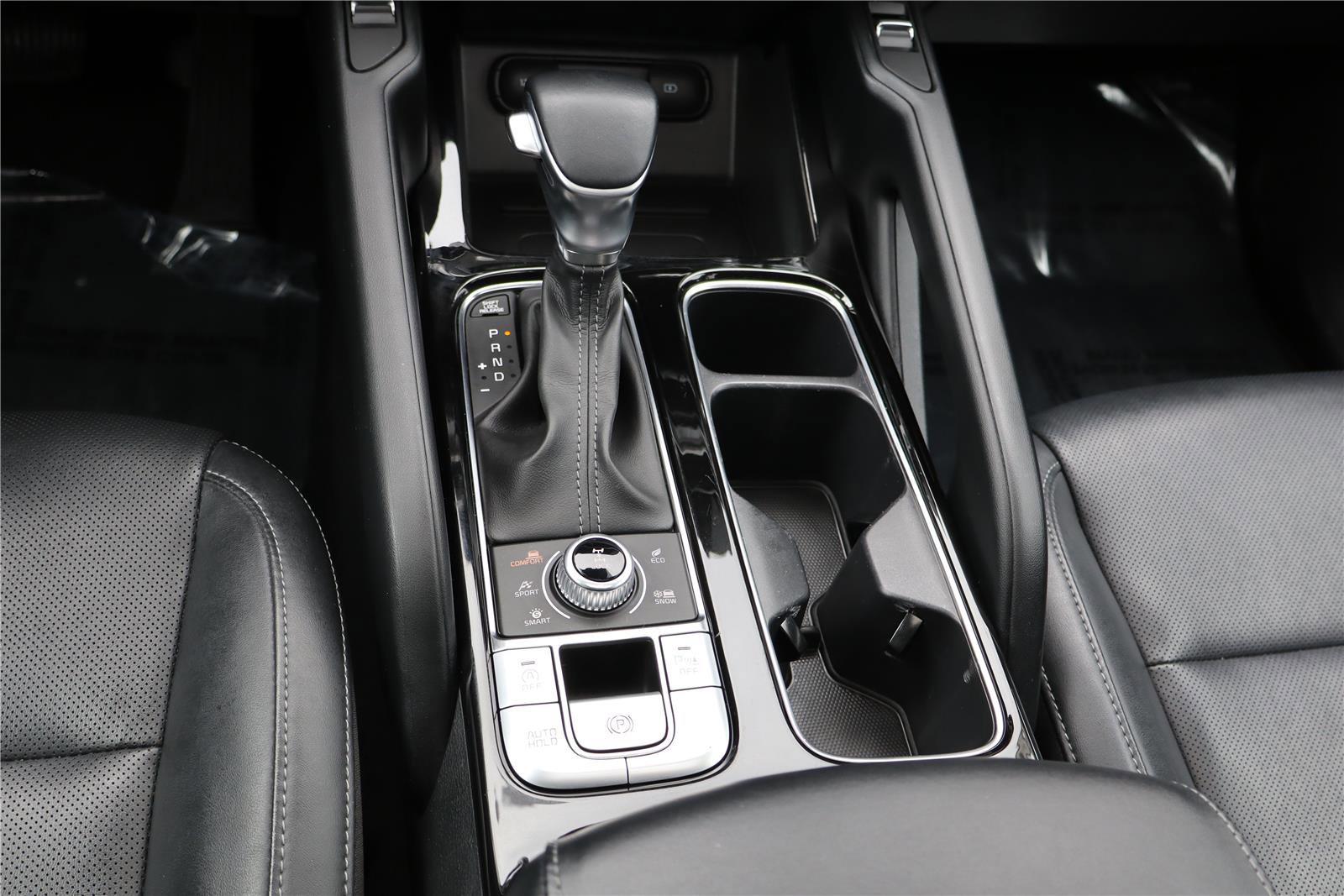 Used 2022 Kia Telluride S image 24