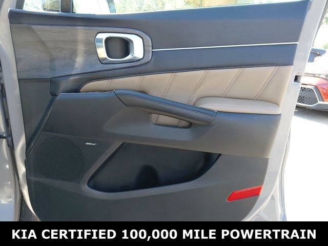 Certified 2024 Kia Sorento SX Prestige w/ Olive Brown Leather Package AWD/4WD image 28