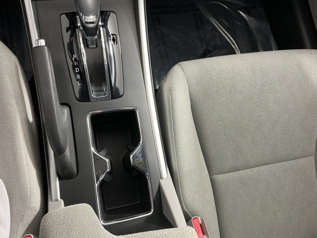 Used 2013 Honda Accord LX image 29