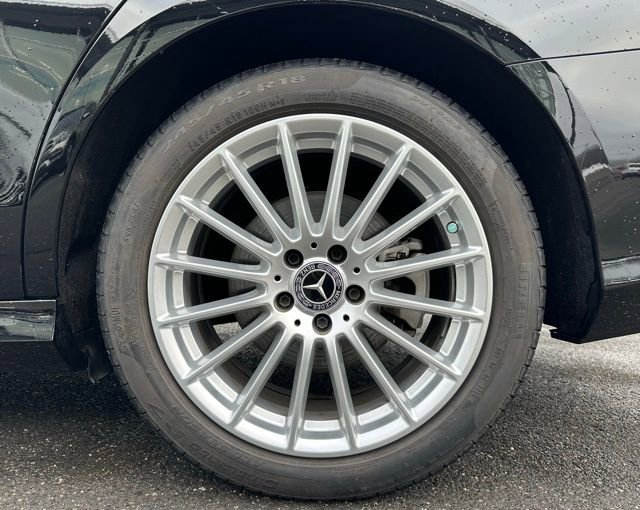 Certified 2021 Mercedes-Benz E 350 4MATIC Sedan image 11