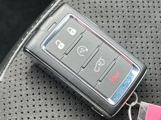 Used 2024 Jeep Grand Cherokee Altitude image 30