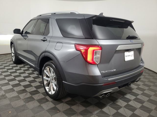 Used 2023 Ford Explorer Platinum w/ Technology Package image 4