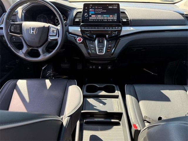 Certified 2025 Honda Odyssey Touring image 13