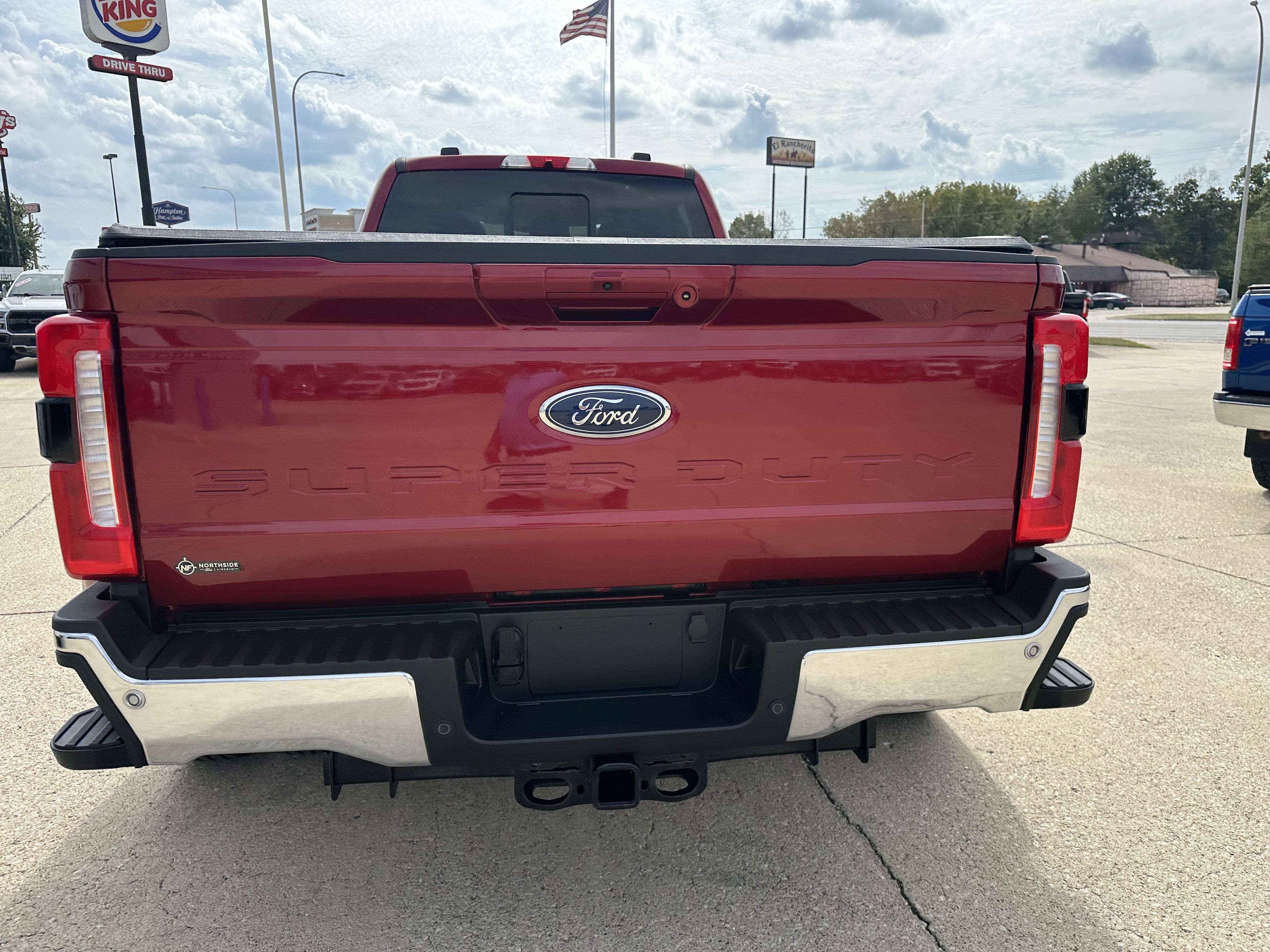 Used 2026 Ford F350 Lariat w/ Lariat Ultimate Package AWD/4WD image 8