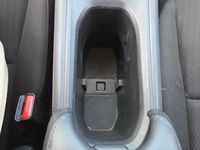 Used 2017 Honda HR-V LX image 18