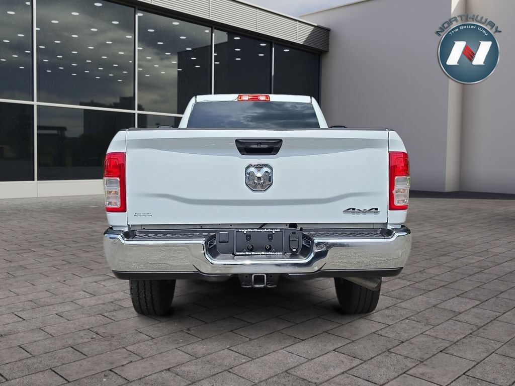 Used 2023 RAM 2500 Tradesman AWD/4WD image 4