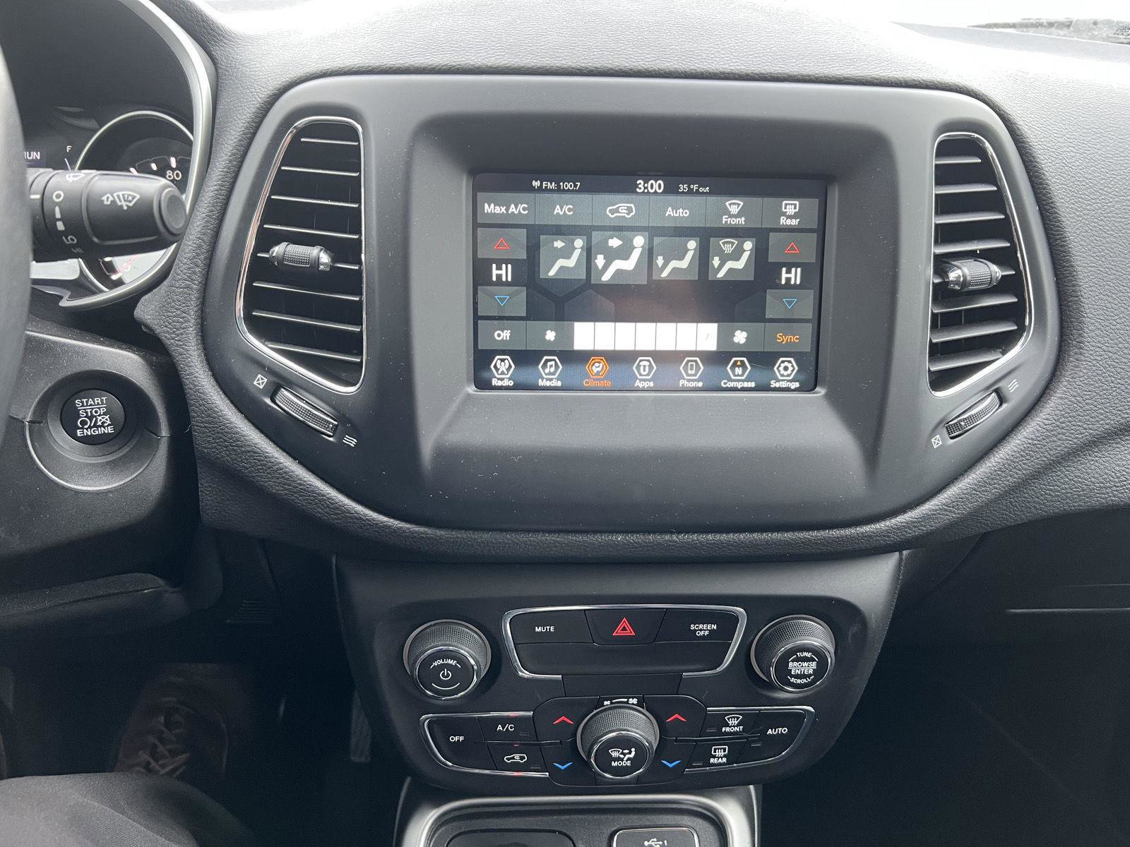 Used 2020 Jeep Compass Latitude image 19