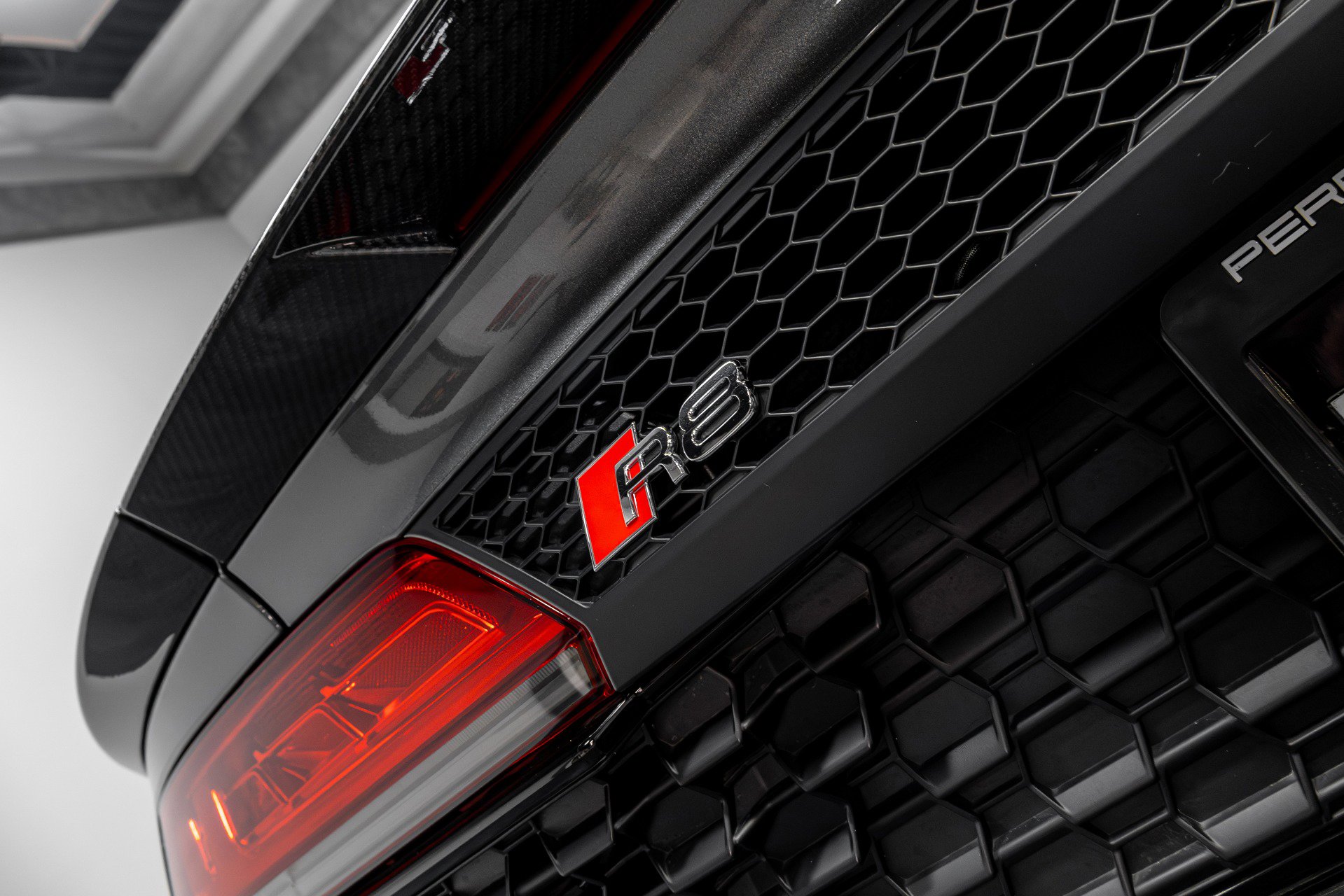 Used 2022 Audi R8 V10 performance image 39