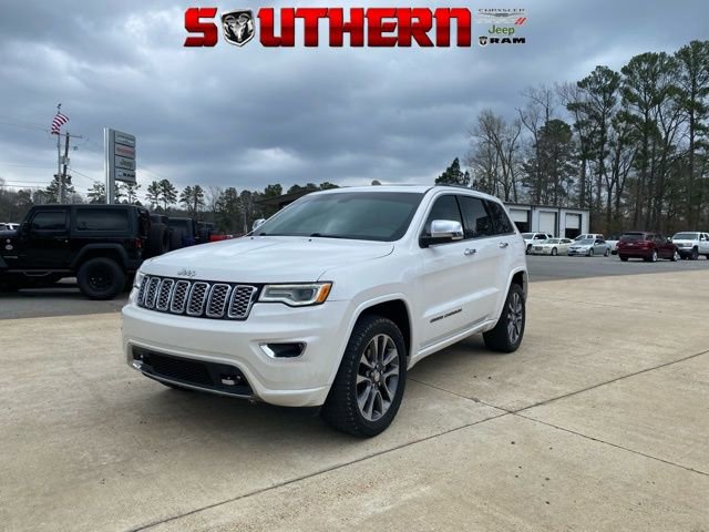 Used 2017 Jeep Grand Cherokee Overland image 1