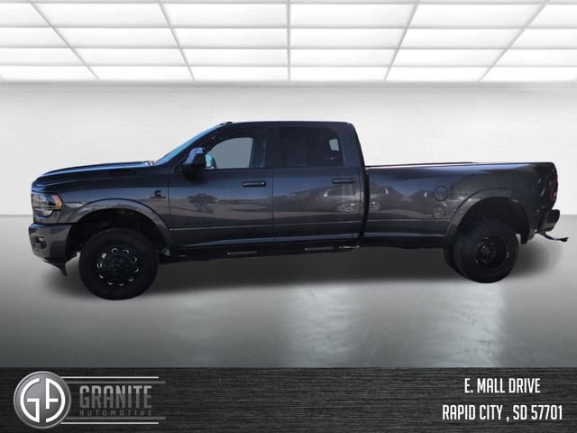 Used 2022 RAM 3500 Limited image 2