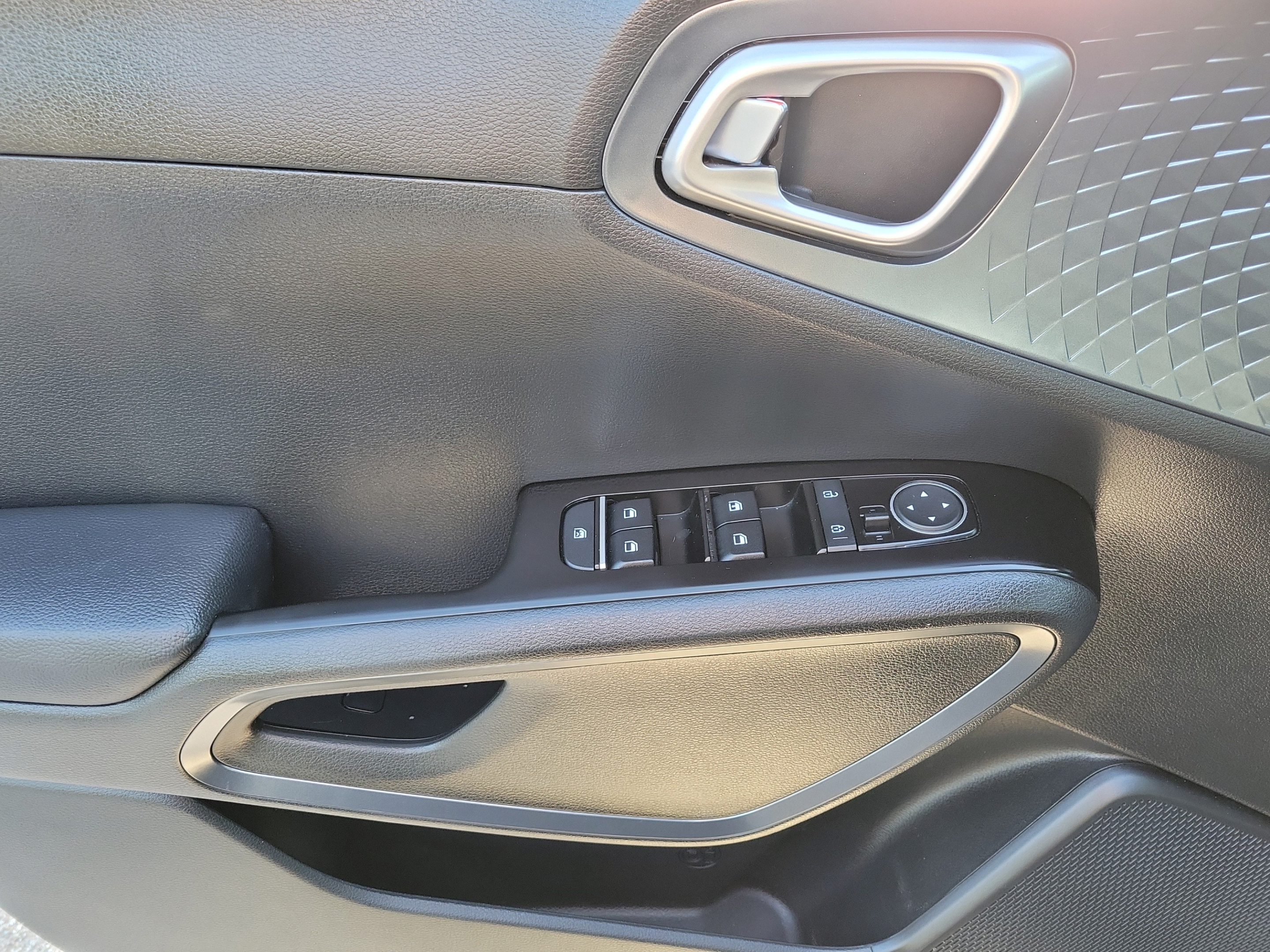 Certified 2024 Kia Soul EX FWD image 17