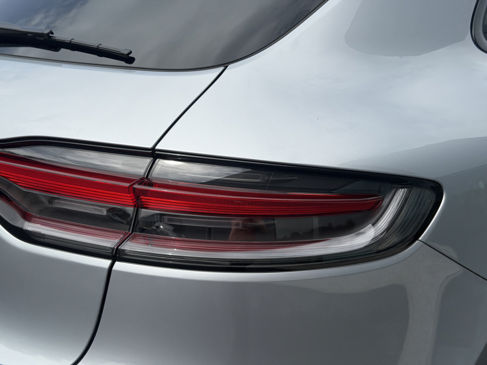 New 2026 Porsche Macan AWD/4WD image 13