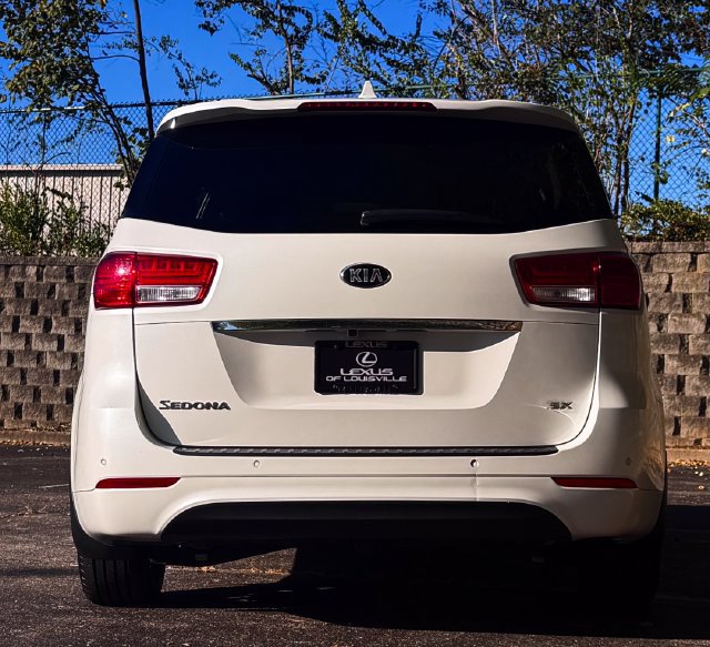 Used 2015 Kia Sedona SX FWD image 6