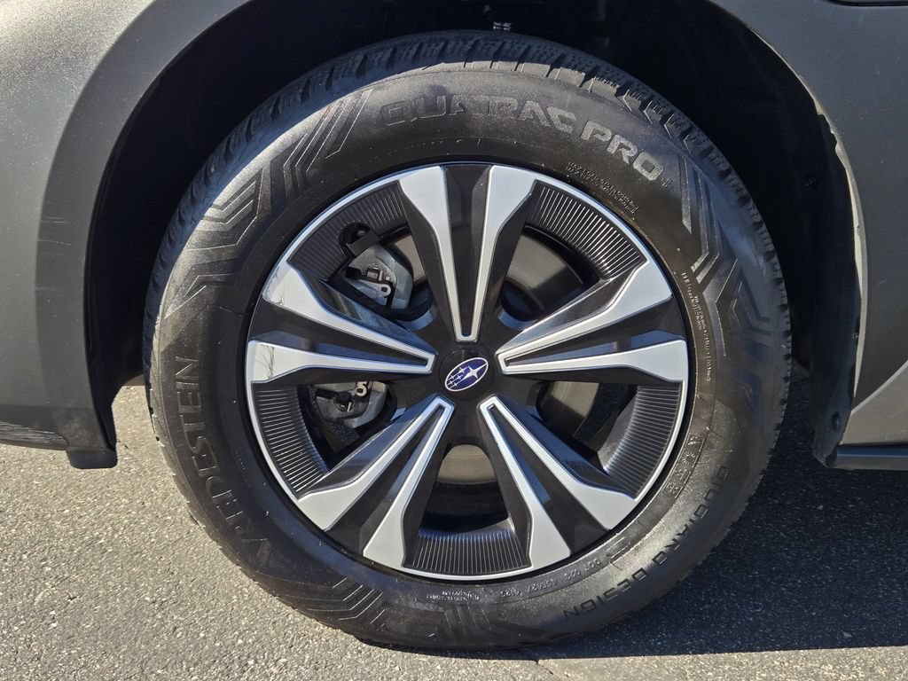 Used 2023 Subaru Solterra AWD image 7