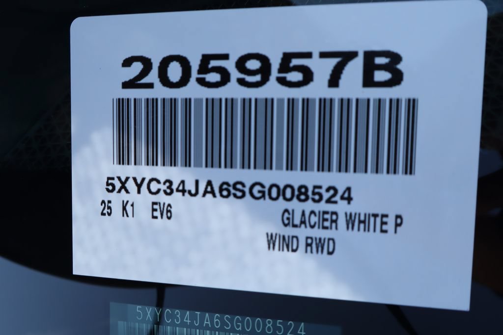 Used 2025 Kia EV6 Wind RWD image 37
