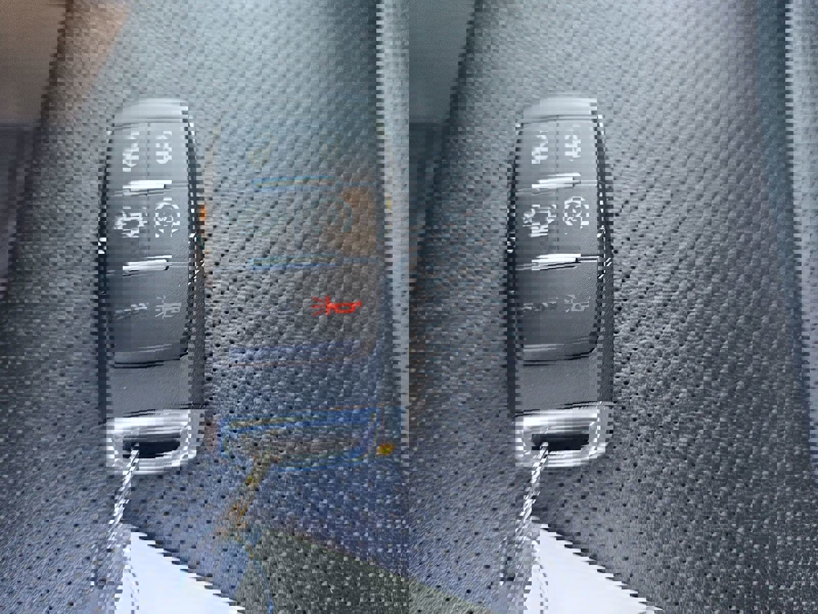 Used 2024 RAM 2500 Limited image 38