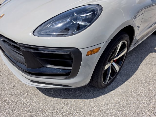 Used 2024 Porsche Macan S AWD/4WD image 14