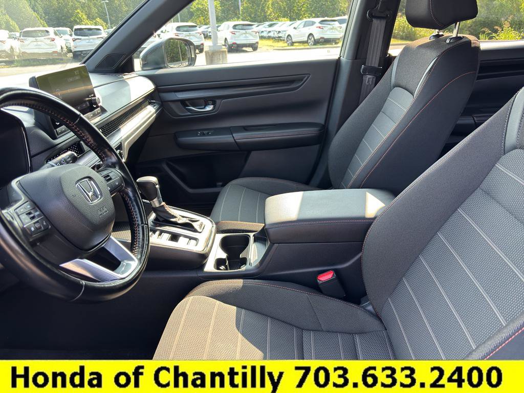 Used 2025 Honda CR-V Sport image 21