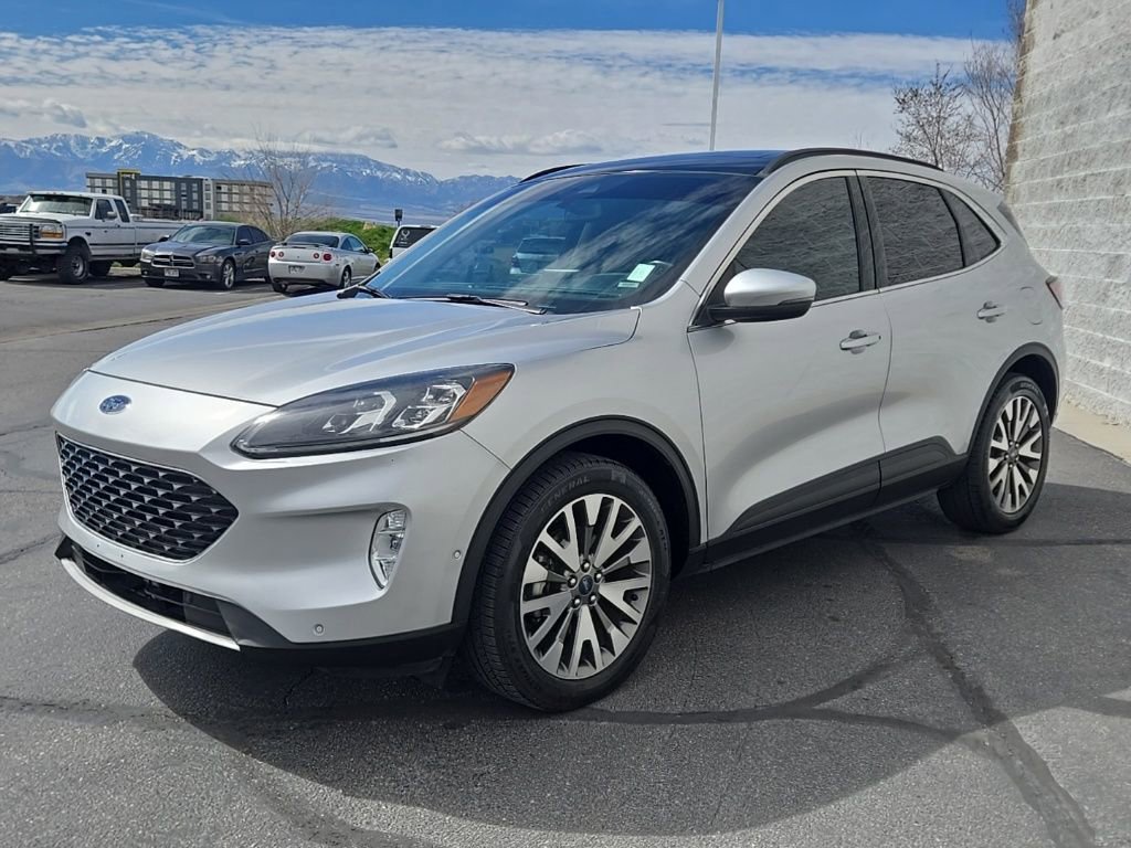Used 2020 Ford Escape Titanium image 8