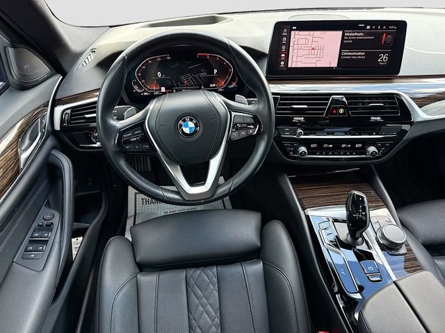 Used 2023 BMW 530i w/ Premium Package image 17