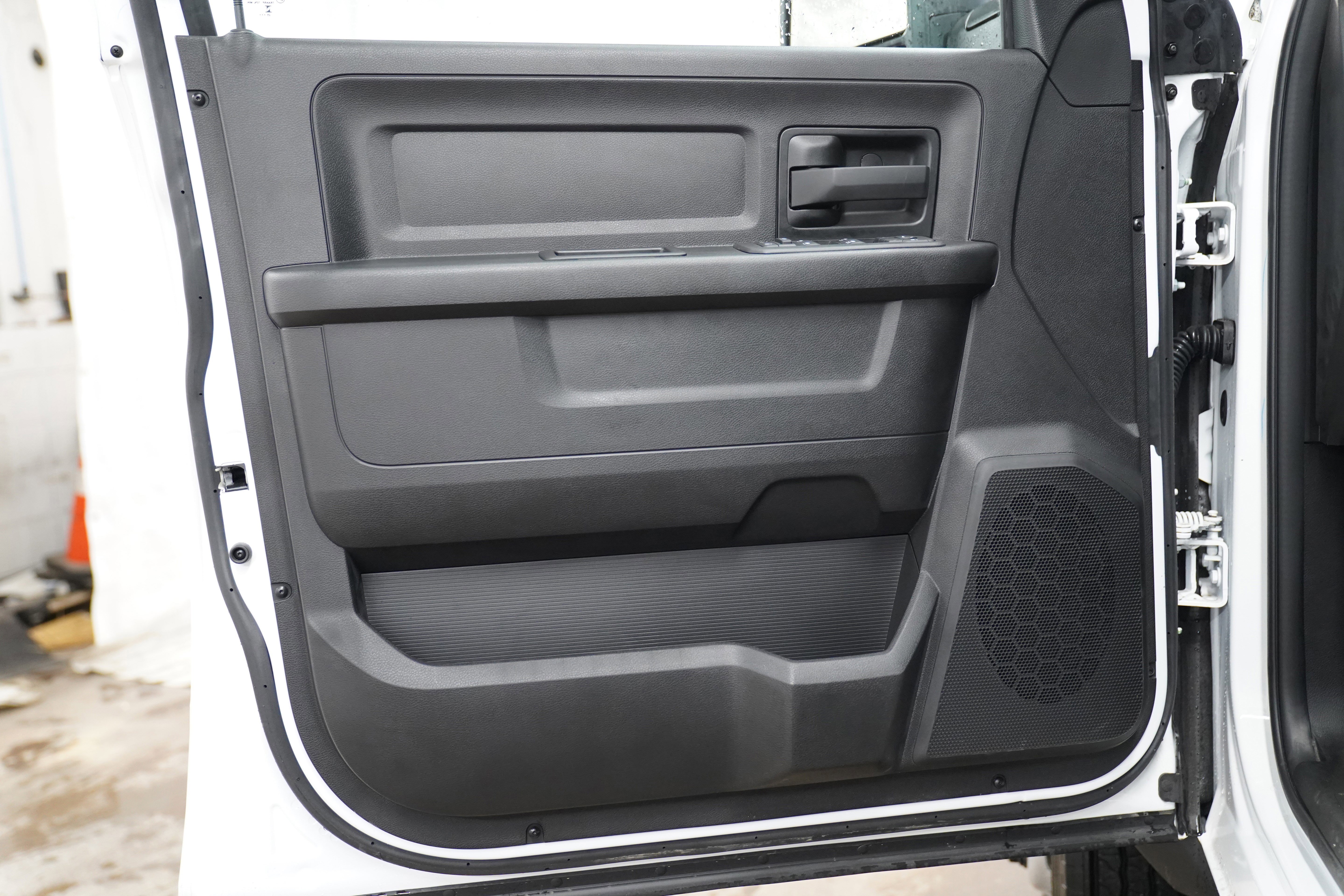 New 2026 RAM 4500 Tradesman w/ Chrome Appearance Group AWD/4WD image 14