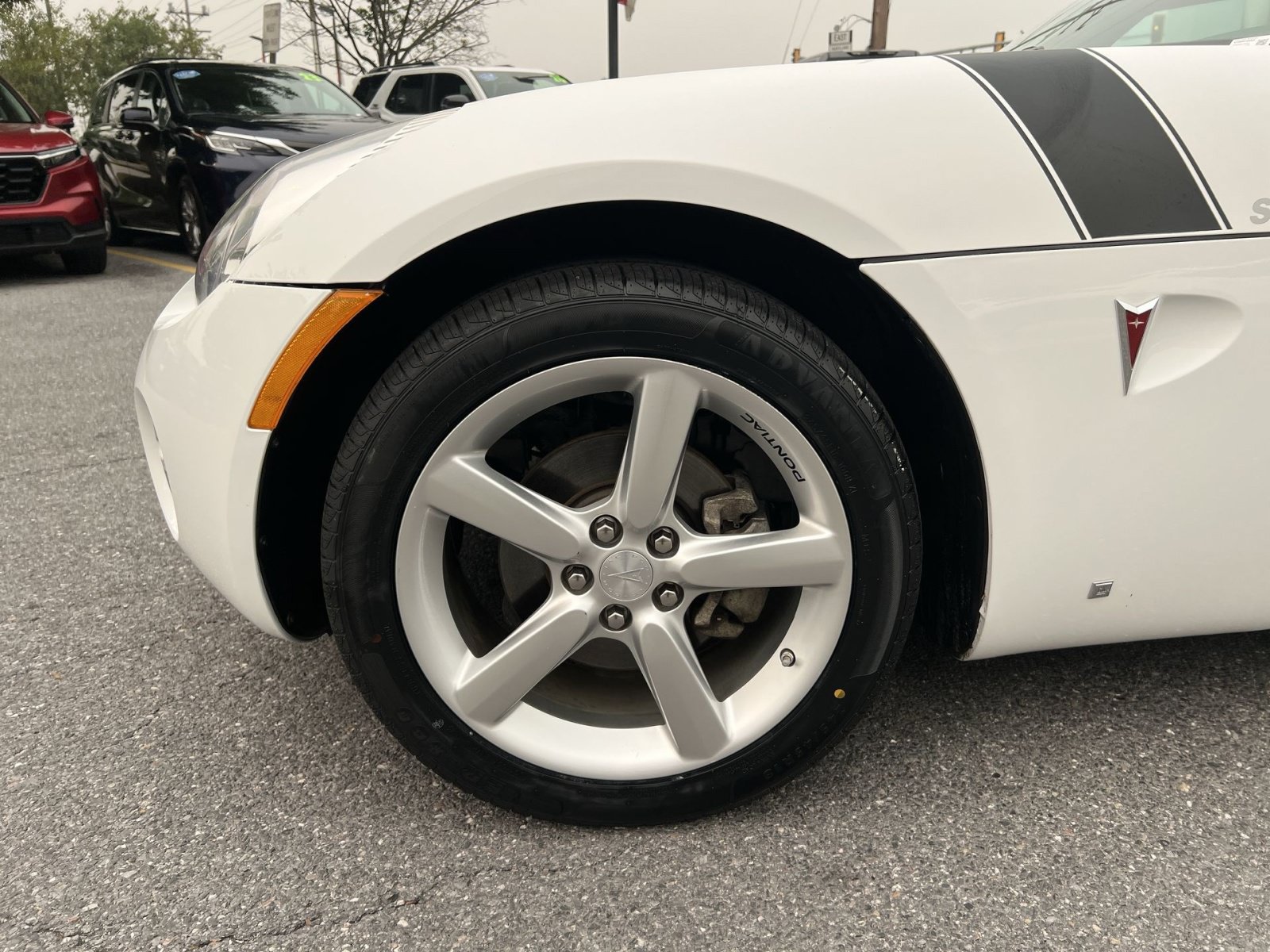 Used 2009 Pontiac Solstice Convertible w/ Preferred Package RWD image 12