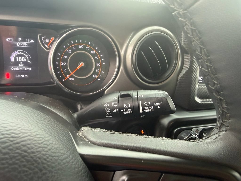 Used 2023 Jeep Wrangler Unlimited Sport AWD/4WD image 30