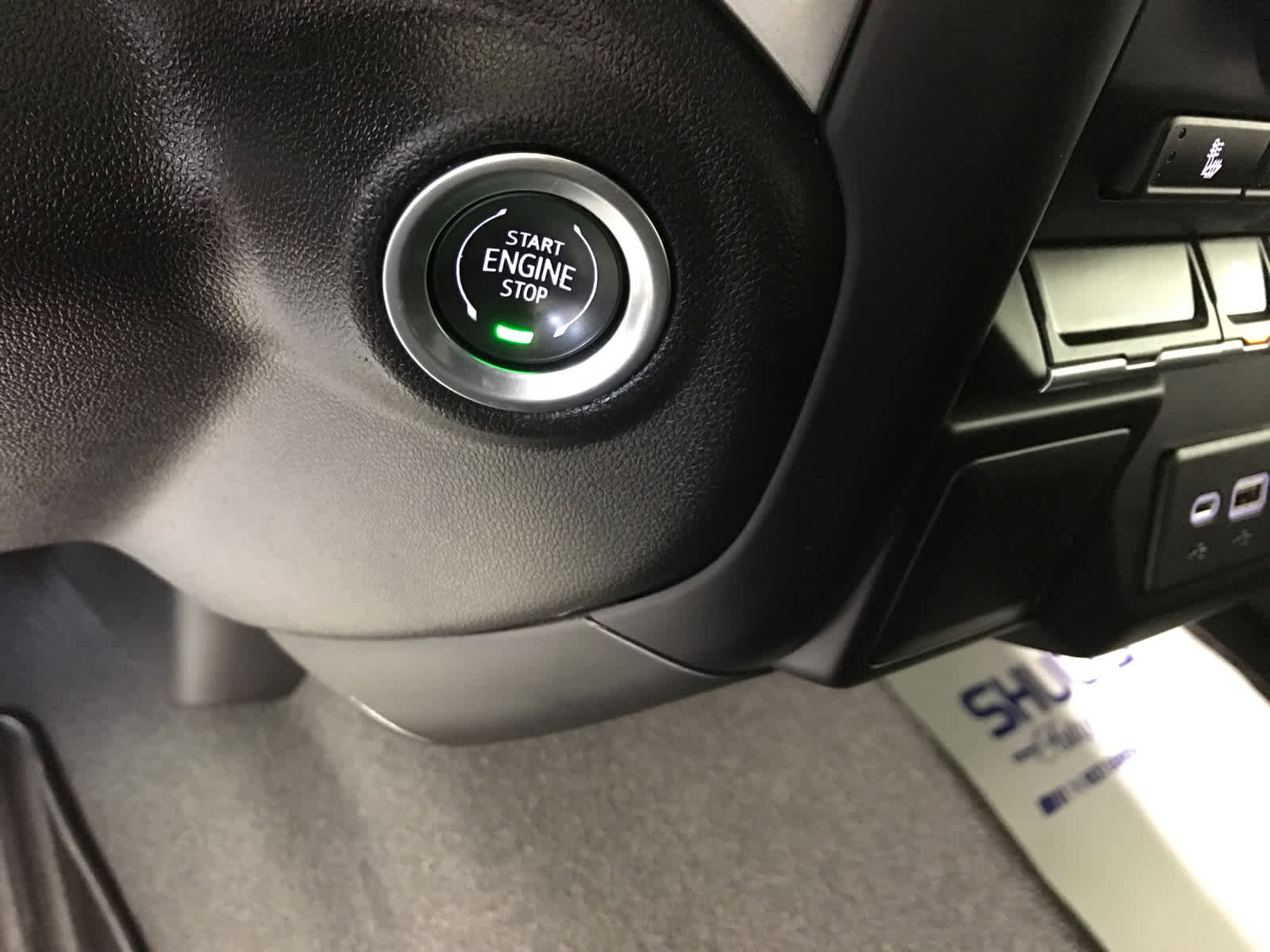 Used 2022 Chevrolet Silverado 1500 LT image 36