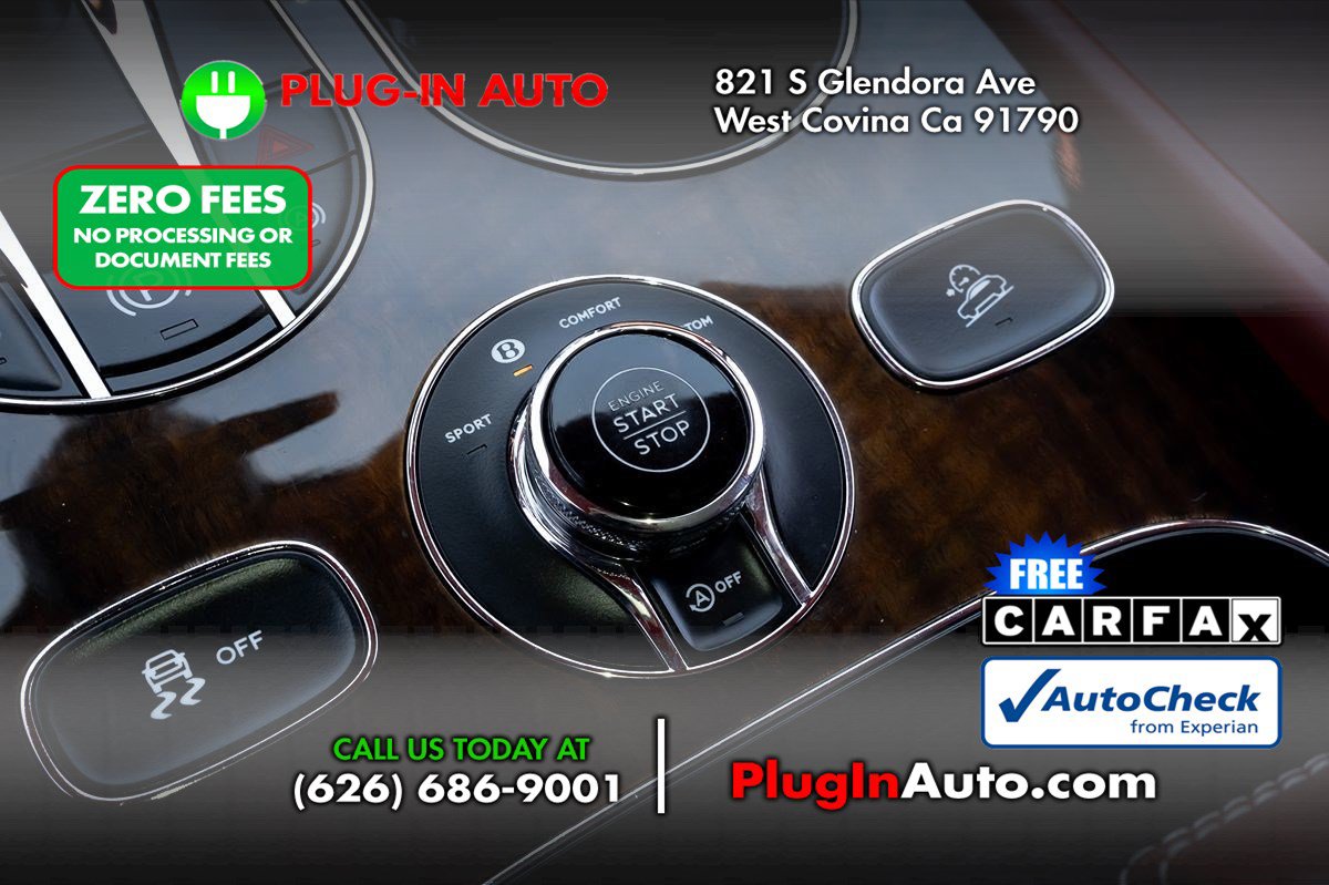 Used 2018 Bentley Bentayga AWD/4WD image 26