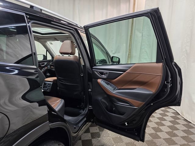 Certified 2022 Subaru Forester Touring w/ Popular Package #3 image 31