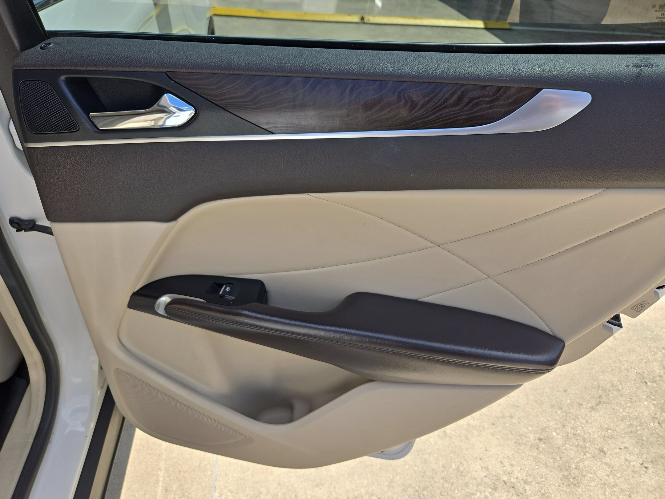 Used 2019 Lincoln MKC Reserve w/ MKC Climate Package FWD image 29