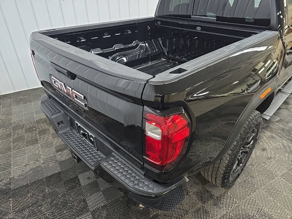 Used 2024 GMC Canyon Elevation w/ Elevation Premium Package RWD image 11